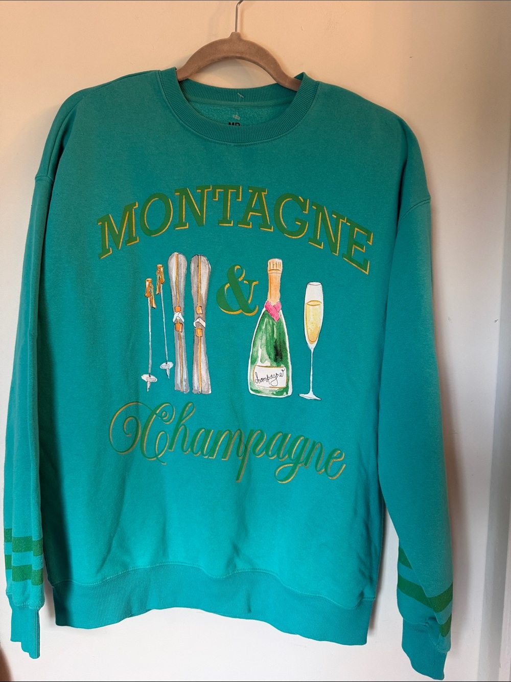 Goodie Two Sleeves Montagne & Champagne Teal Crewneck Sweatshirt medium